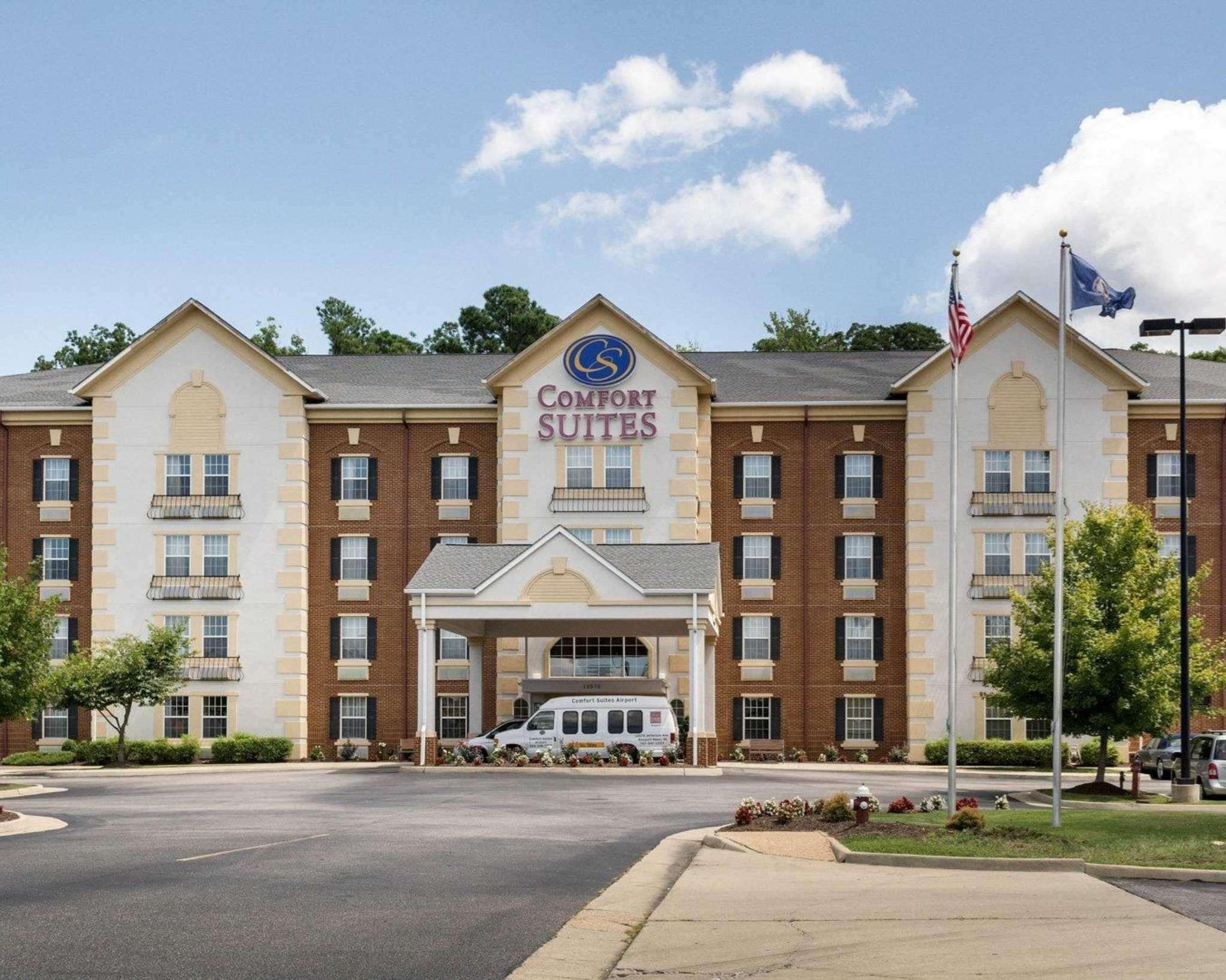 Comfort Suites Newport News Airport Exterior foto